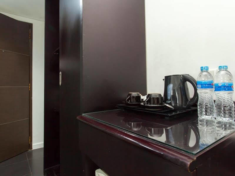 Zen Premium Menteng Syariah Jakarta Exteriör bild