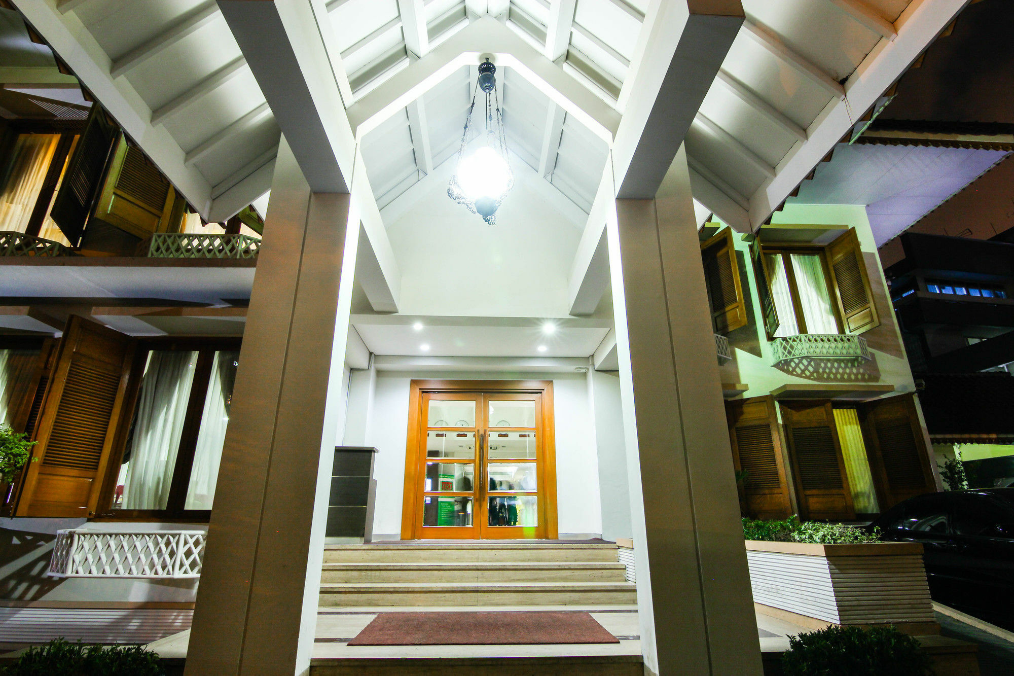 Zen Premium Menteng Syariah Jakarta Exteriör bild